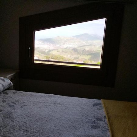 Gazteategi Bed & Breakfast Zarautz Bagian luar foto
