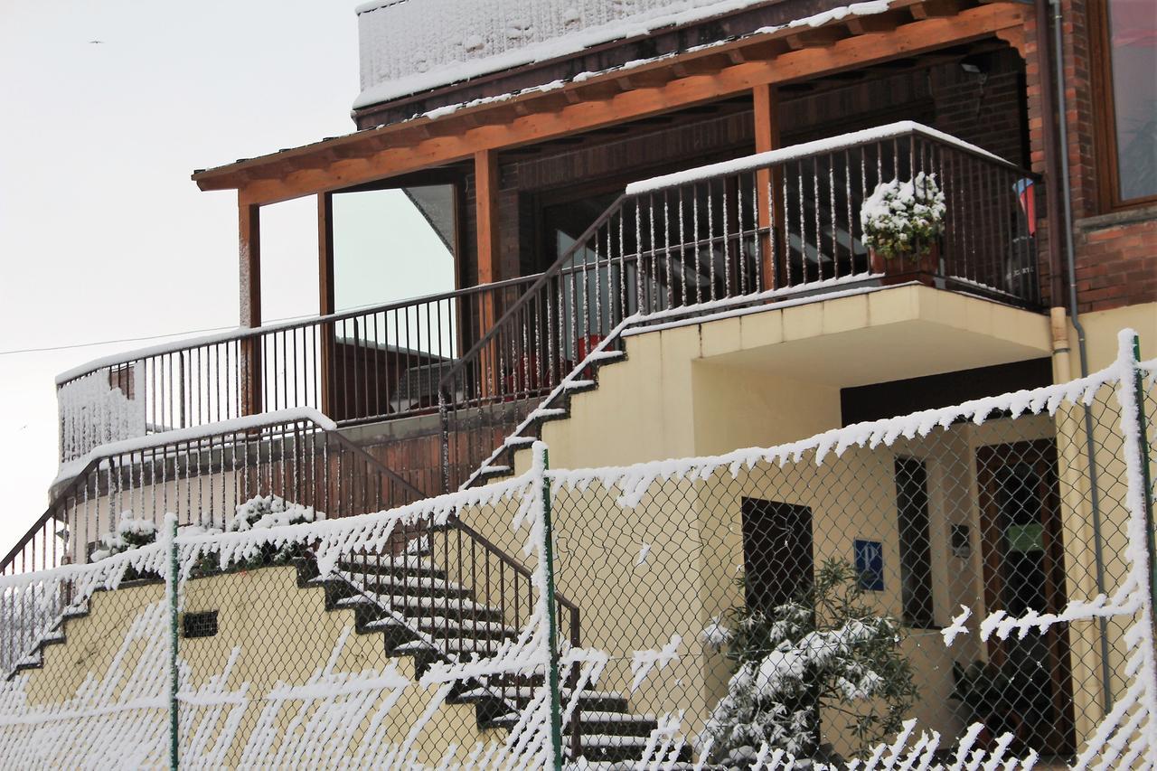 Gazteategi Bed & Breakfast Zarautz Bagian luar foto