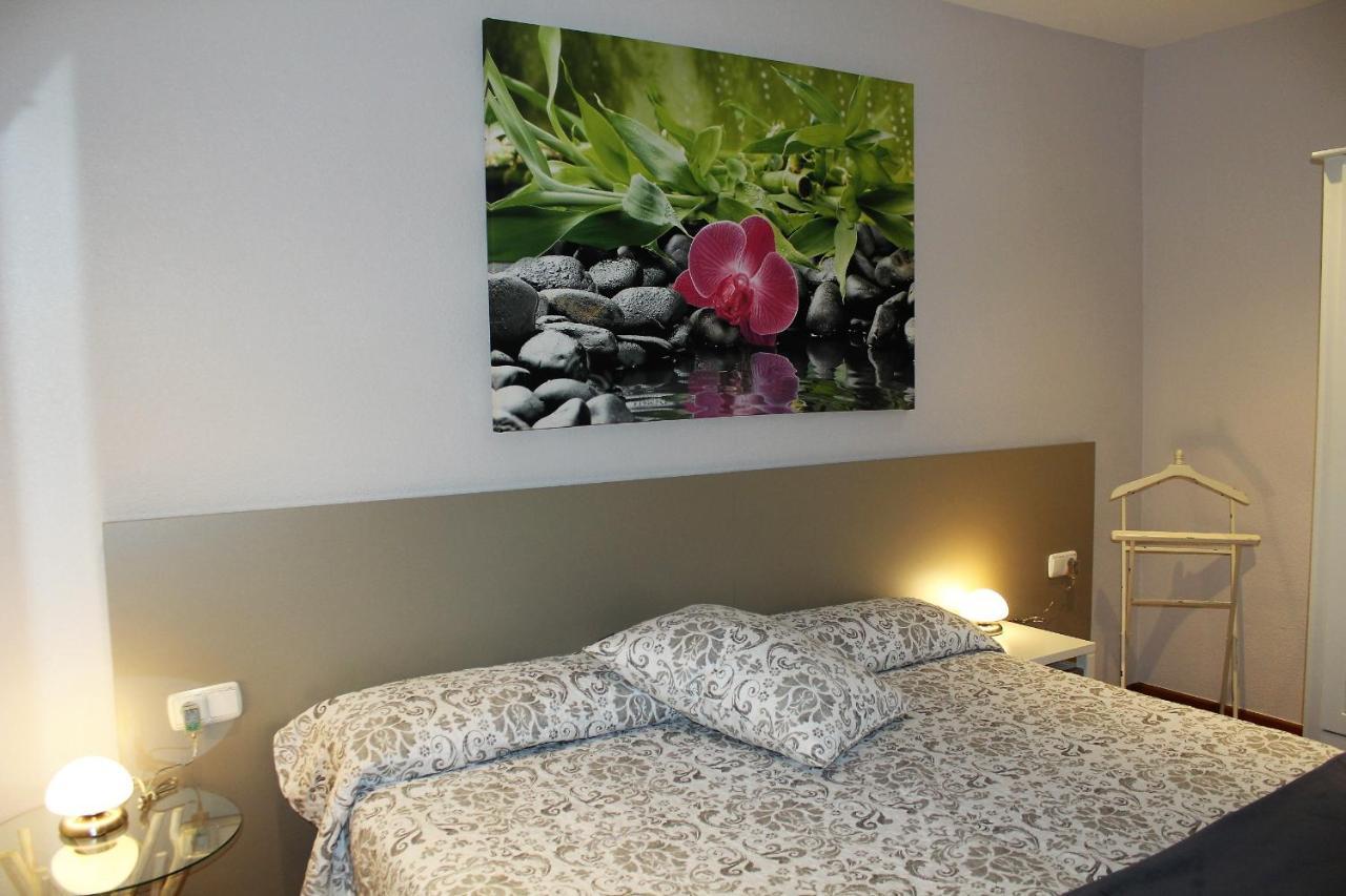 Gazteategi Bed & Breakfast Zarautz Bagian luar foto